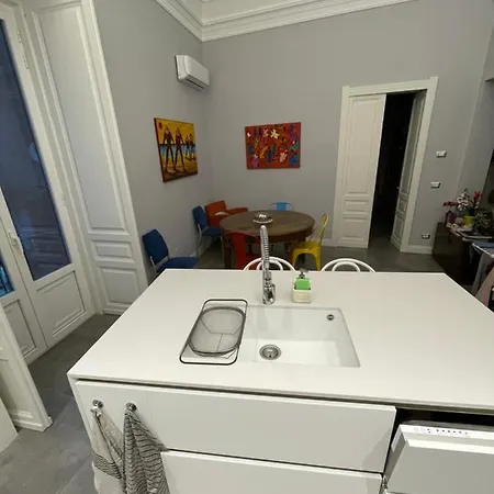 15 Street Studio Apartment Catania